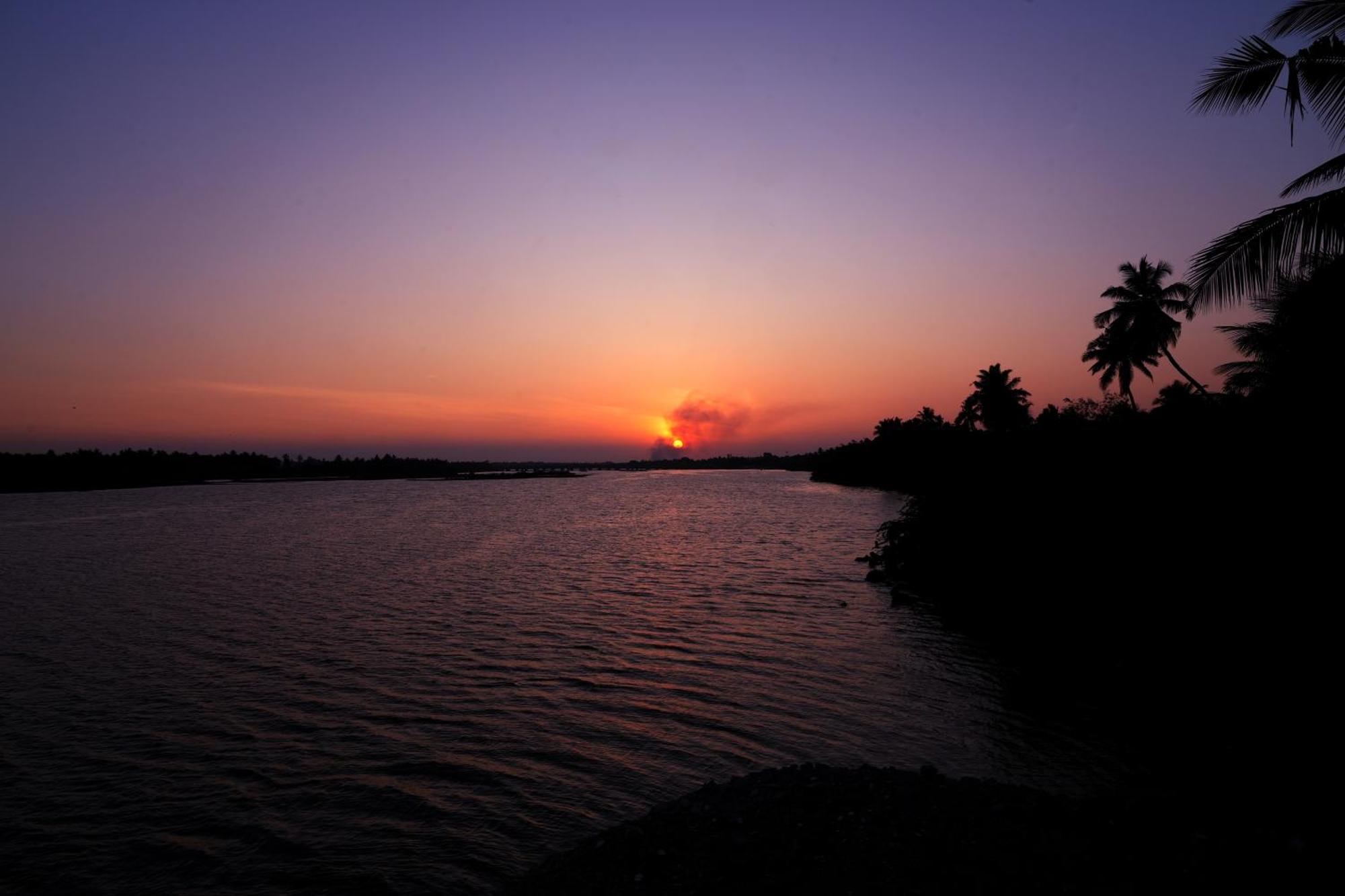 Victoria'S River View Resort Pondichéry Extérieur photo