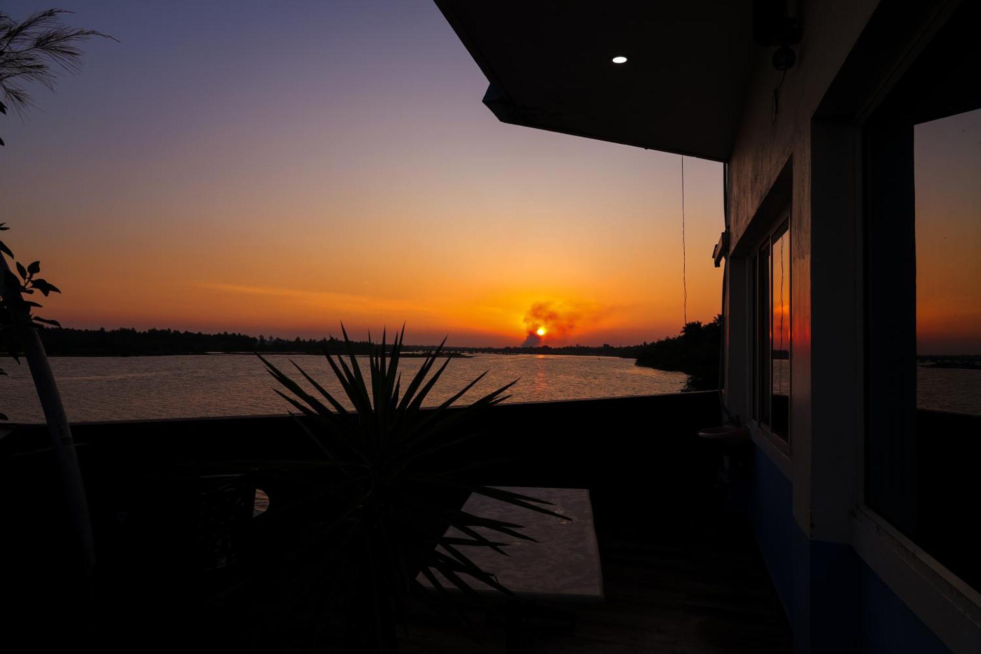 Victoria'S River View Resort Pondichéry Extérieur photo