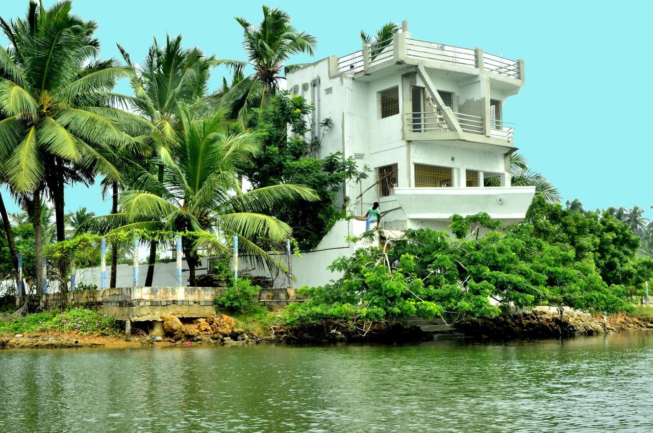 Victoria'S River View Resort Pondichéry Extérieur photo